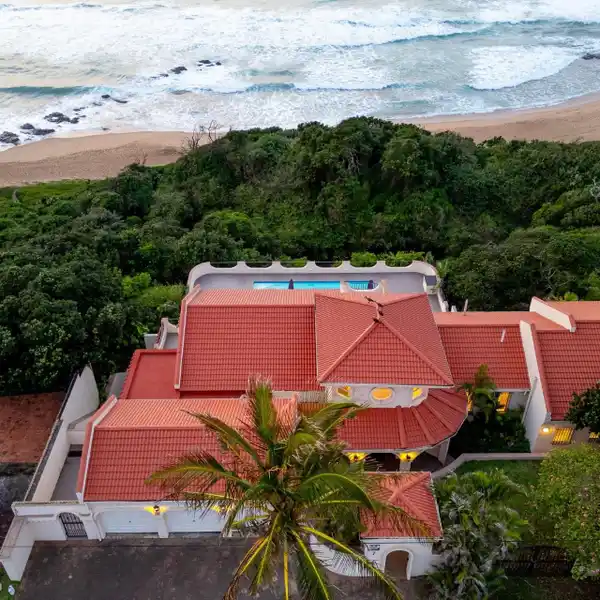 ICONIC BEACHFRONT RESIDENCE