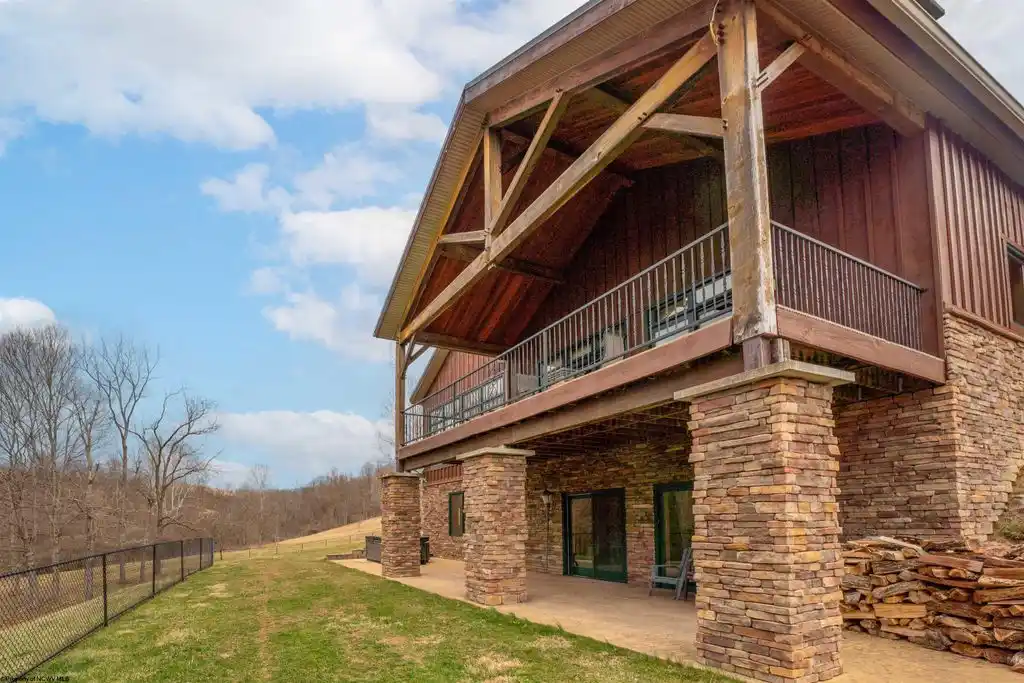 A True Retreat on 53 Acres