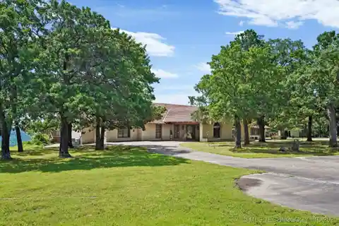 Vintage Ranch Retreat with Million-Dollar Views