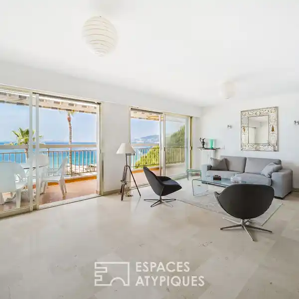 EXCLUSIVE COASTAL LIVING WITH STUNNING PANORAMAS