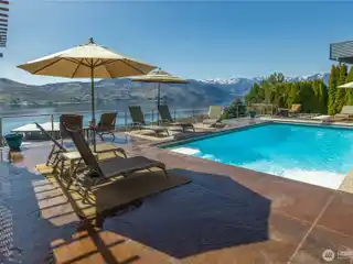 First-Rate Summer House