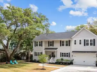 Serene Sanctuary in Riverland Terrace