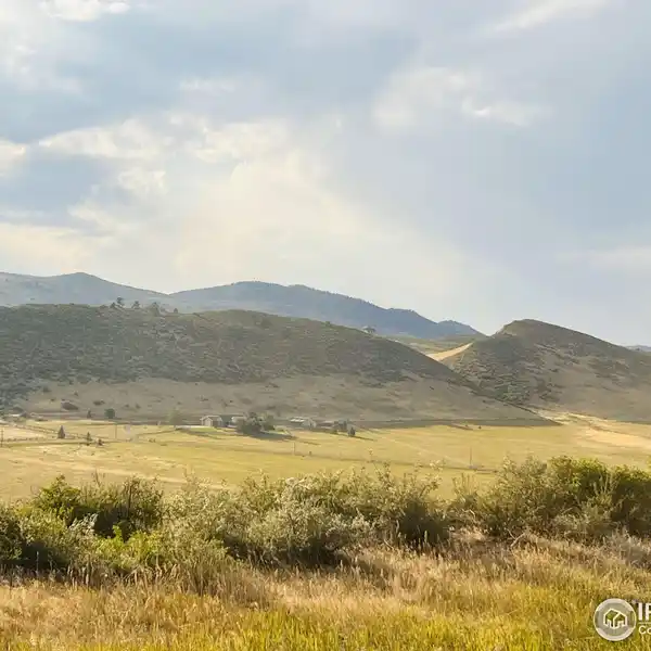 INCREDIBLE PROPERTY NESTLED IN SPRENGER VALLEY