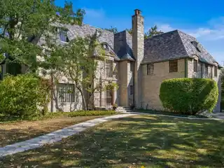 Spectacular Home with Architectural Pedigree