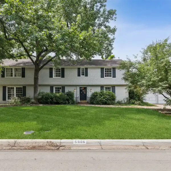 RARE OPPORTUNITY IN OLD PRESTON HOLLOW