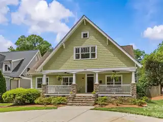 The Perfect Blend of Charm and Convenience