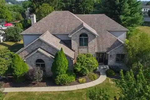 Move-In Ready Home in the Heart of Peters Township