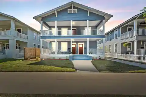 Versatile Duplex in the Heart of Hyde Park