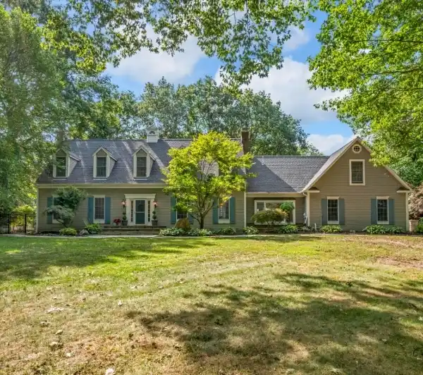 PRIVATE 12-ACRE RETREAT WITH ENDLESS POSSIBILITIES