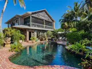 Charming Oceanfront Estate