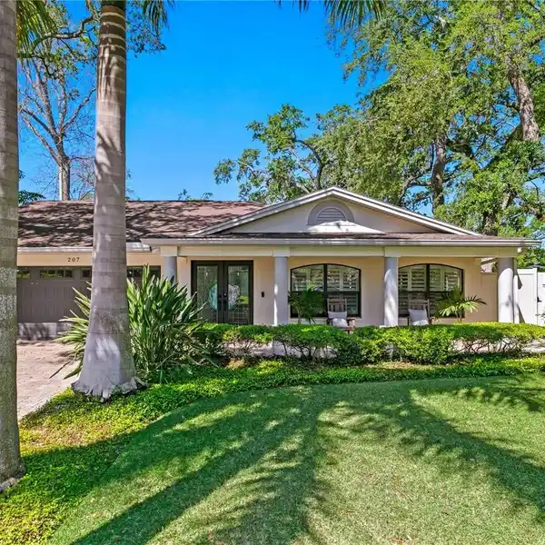 BEAUTIFULLY REMODELED SINGLE-STORY RESIDENCE