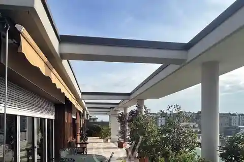 Spacious Milan Duplex with Large Outdoor Space