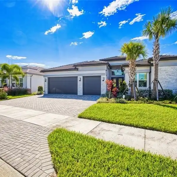 IMMACULATE, PROFESSIONALLY UPGRADED RESIDENCE