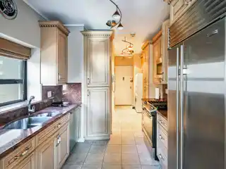 Spacious and Sunny One Bedroom Luxury Home