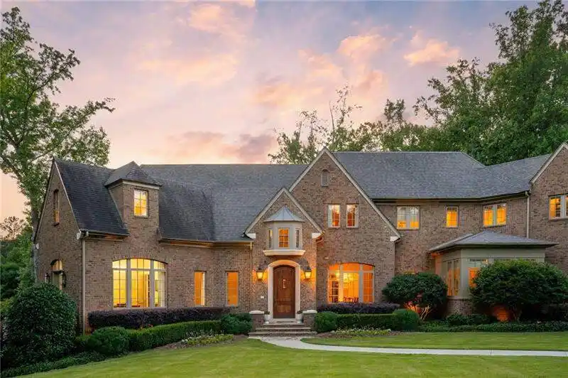 Dazzling Newer Construction