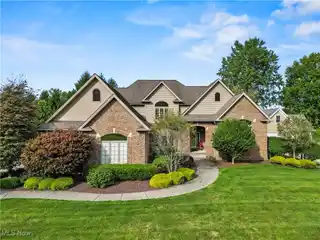 Luxurious Custom-Built Home in Canterbury Creek