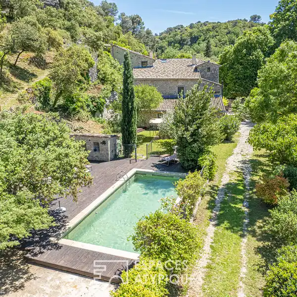 UNIQUE PROPERTY ON A ROCKY SLOPE