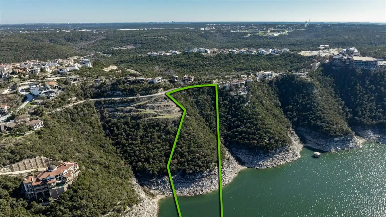 Pristine Land Overlooking Sparkling Lake Travis
