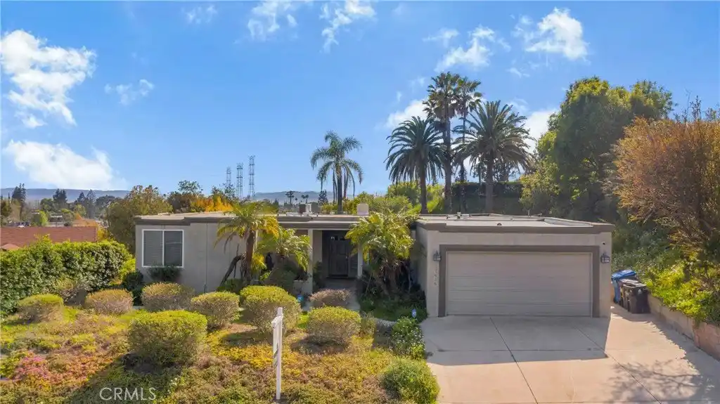 The Perfect California Lifestyle in Granada Hills