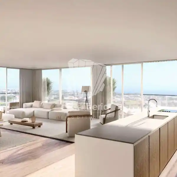 FOUR BEDROOM PENTHOUSE IN A PRESTIGIOUS DEVELOPMENT