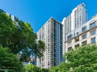 Penthouse Perfection with Panoramic Lake and City Views