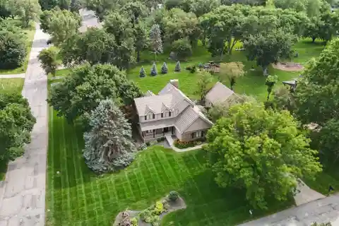 Elegant Retreat Backing to Scenic Trails