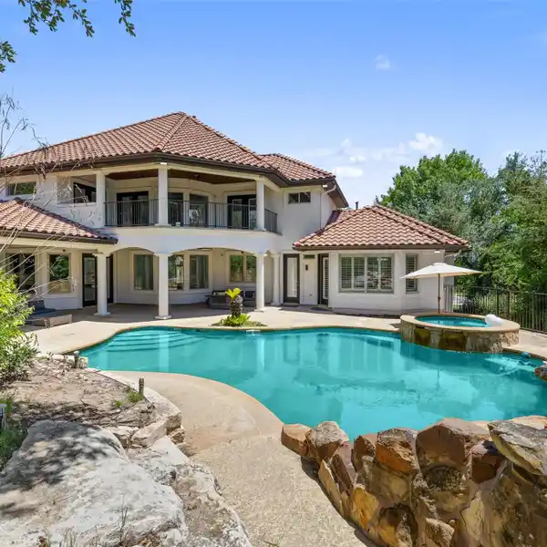 CUSTOM ESTATE IN THE LEGENDS ENCLAVE OF STEINER RANCH