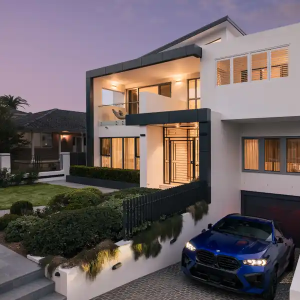 LANDMARK DESIGNER ESTATE
