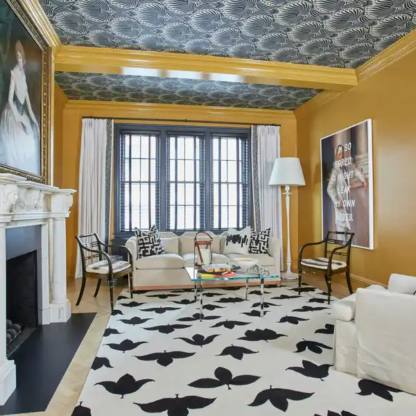 ELEGANT AMBIANCE OF A LONDON FLAT