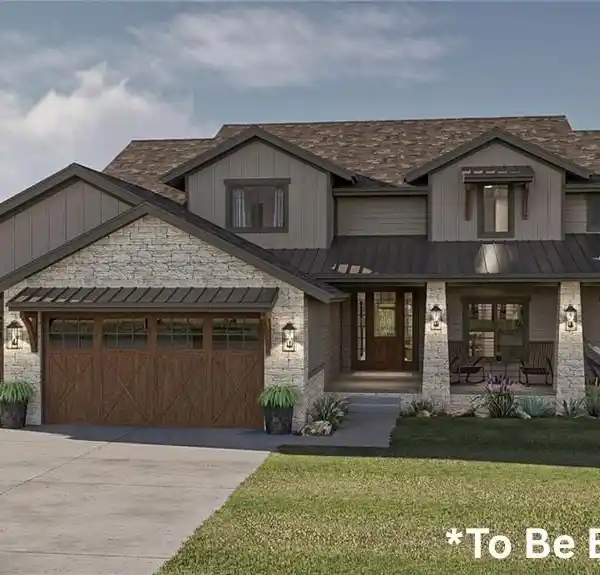 GORGEOUS CRAFTSMAN-STYLE HOME ON 3.62 ACRES