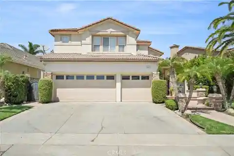 Spacious and Stunning Home in the Sorrento Community
