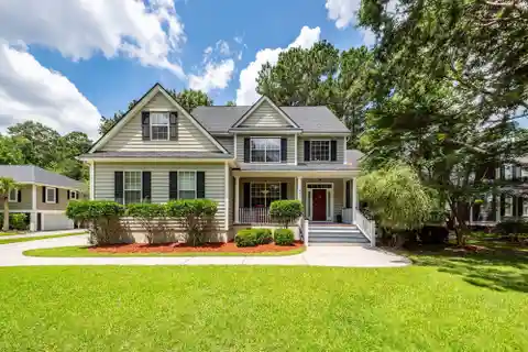 Spacious Traditional Home with Stunning Natural Views