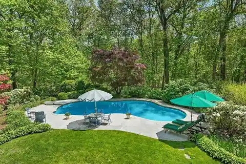 Right Cape Home with Finished Walkout Basement