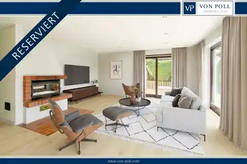 Well-maintained Corner Home in Idyllic Setting