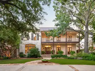 Exceptional Traditional Showplace