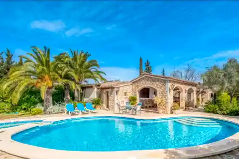 Large Property with Two Majorcan Style Villas