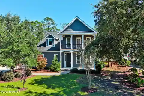 Custom Built Waterfront Gem