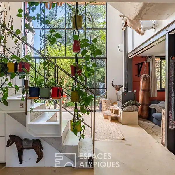 ARCHITECT-RENOVATED LOFT-STYLE HOME WITH GARDEN TERRACES