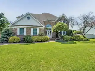 Beautifully Maintained Colonial-Style Home
