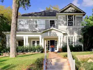Modern Comforts with Historical Appeal in Judge's Hill