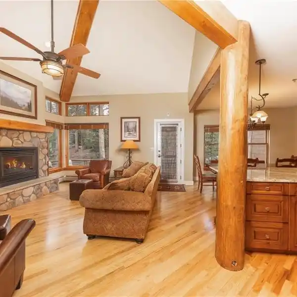 RARE REMODELED END UNIT TOWNHOME