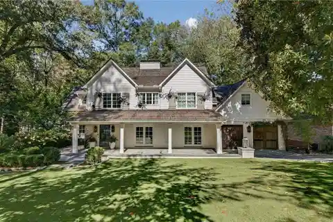 Designer Renovation in the Heart of North Buckhead