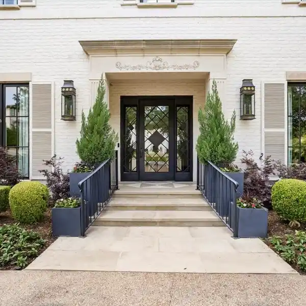 FABULOUS GOLF COURSE RETREAT