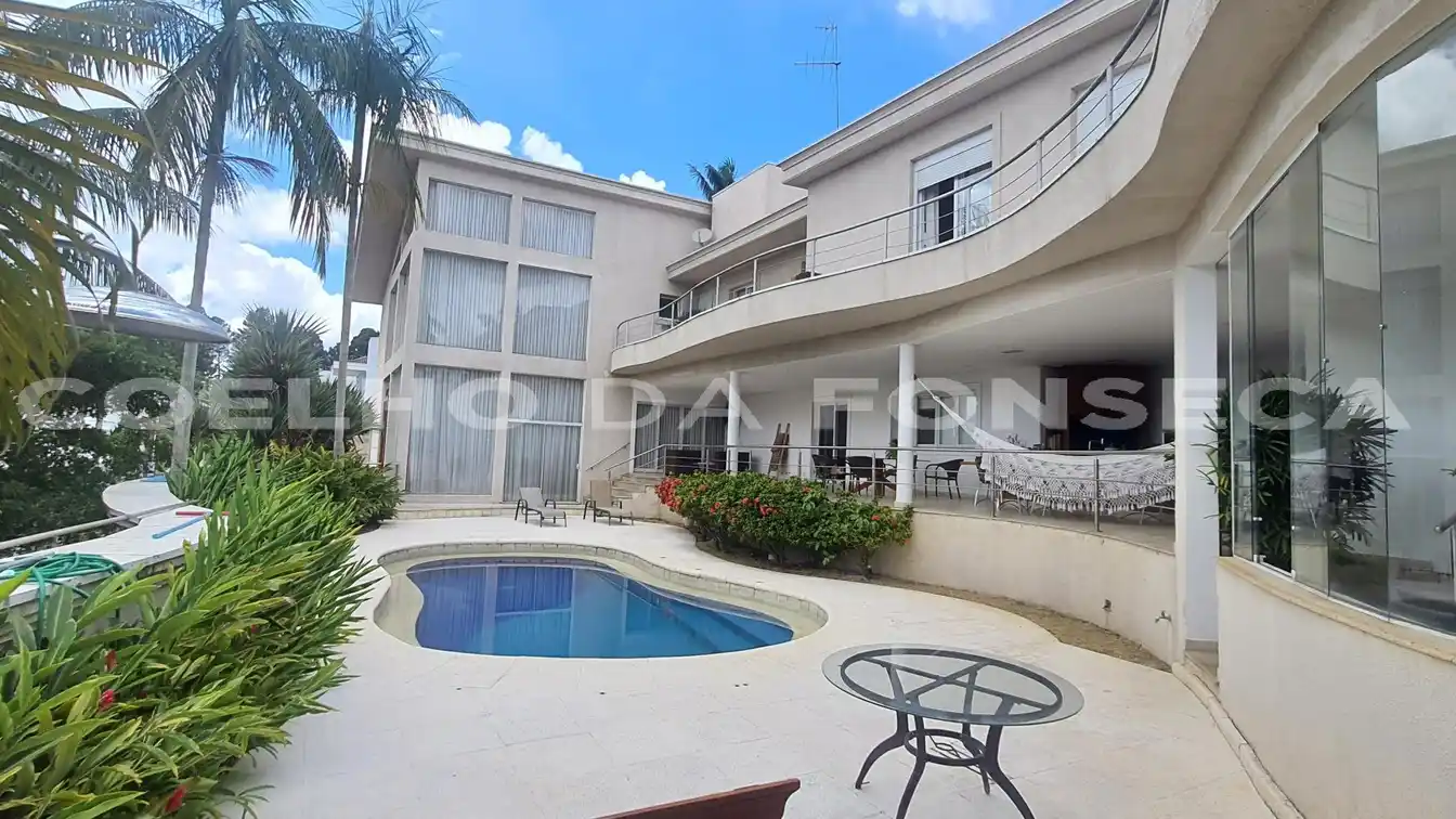 Fantastic Property in Alphaville