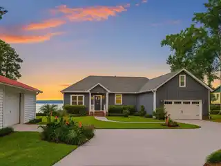 Custom Beauty on Lake Marion