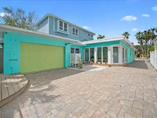 A Piece of Paradise in Pass-A-Grille