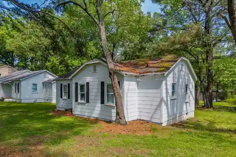 Build a Home Close to Oxford Square