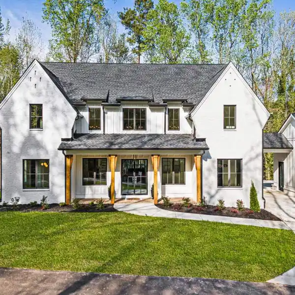 LUXURY NEW CONSTRUCTION WITH SOARING FOYER