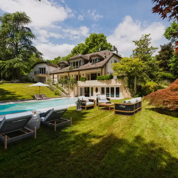 REMARKABLE PROPERTY WITH INCOMPARABLE QUALITY OF LIFE