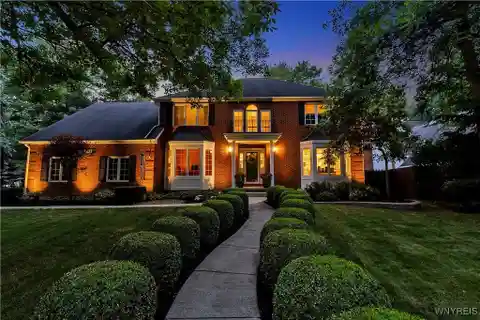 Magnificent Colonial on a Beautiful Lot